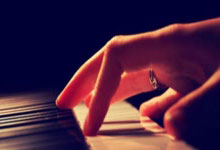 立博体育:中俄武者在竞技中增进友谊.